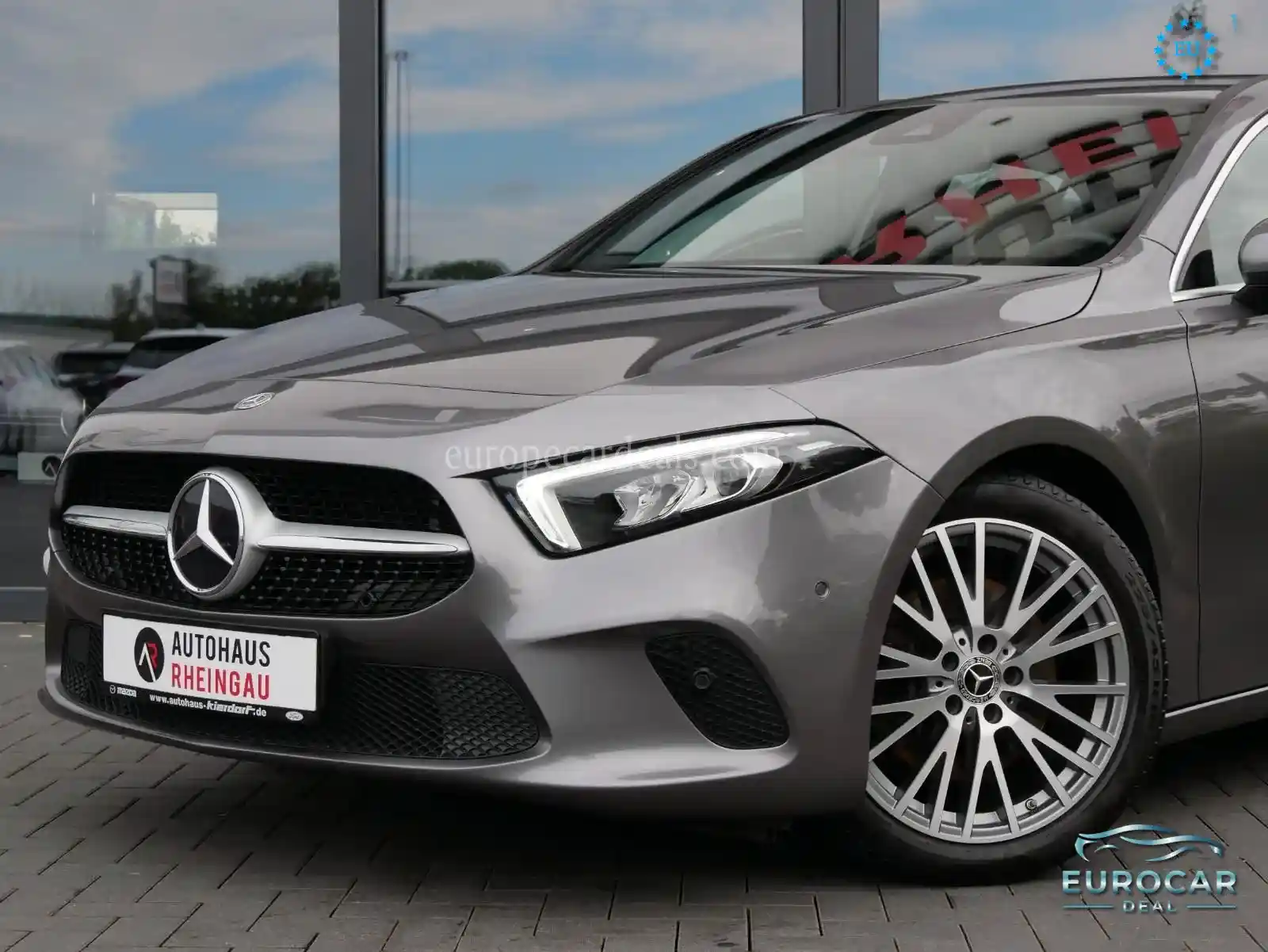 Mercedes-Benz A 220