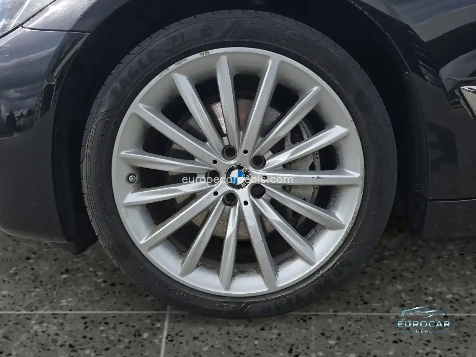 BMW 530