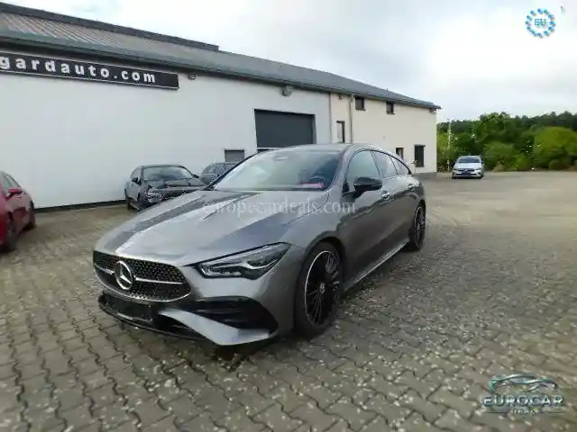 Mercedes-Benz CLA 200 Shooting Brake