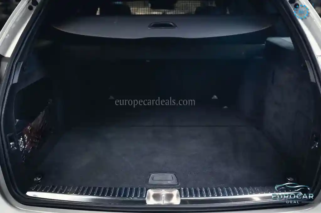 Mercedes-Benz C 63 AMG