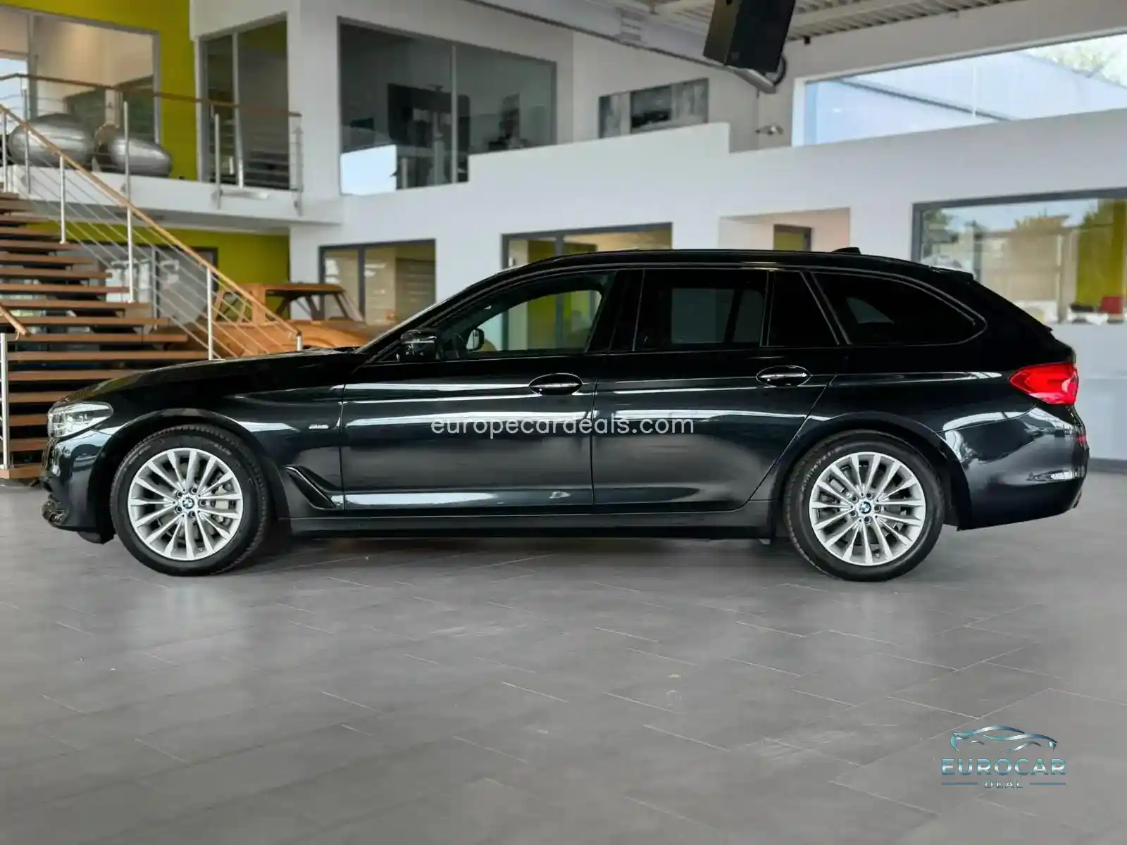 BMW 530