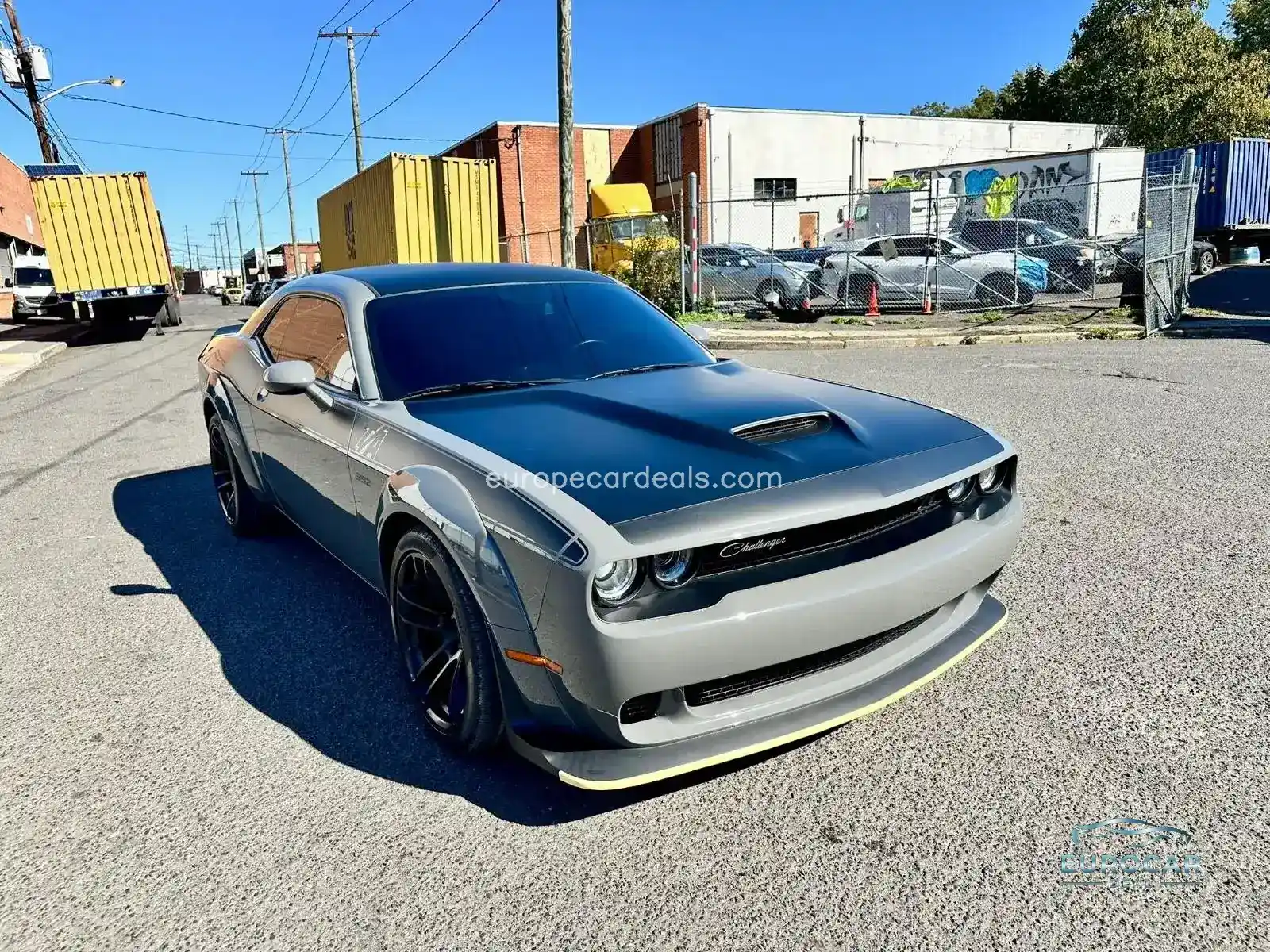 Dodge Challenger