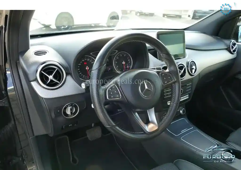 Mercedes-Benz B 200