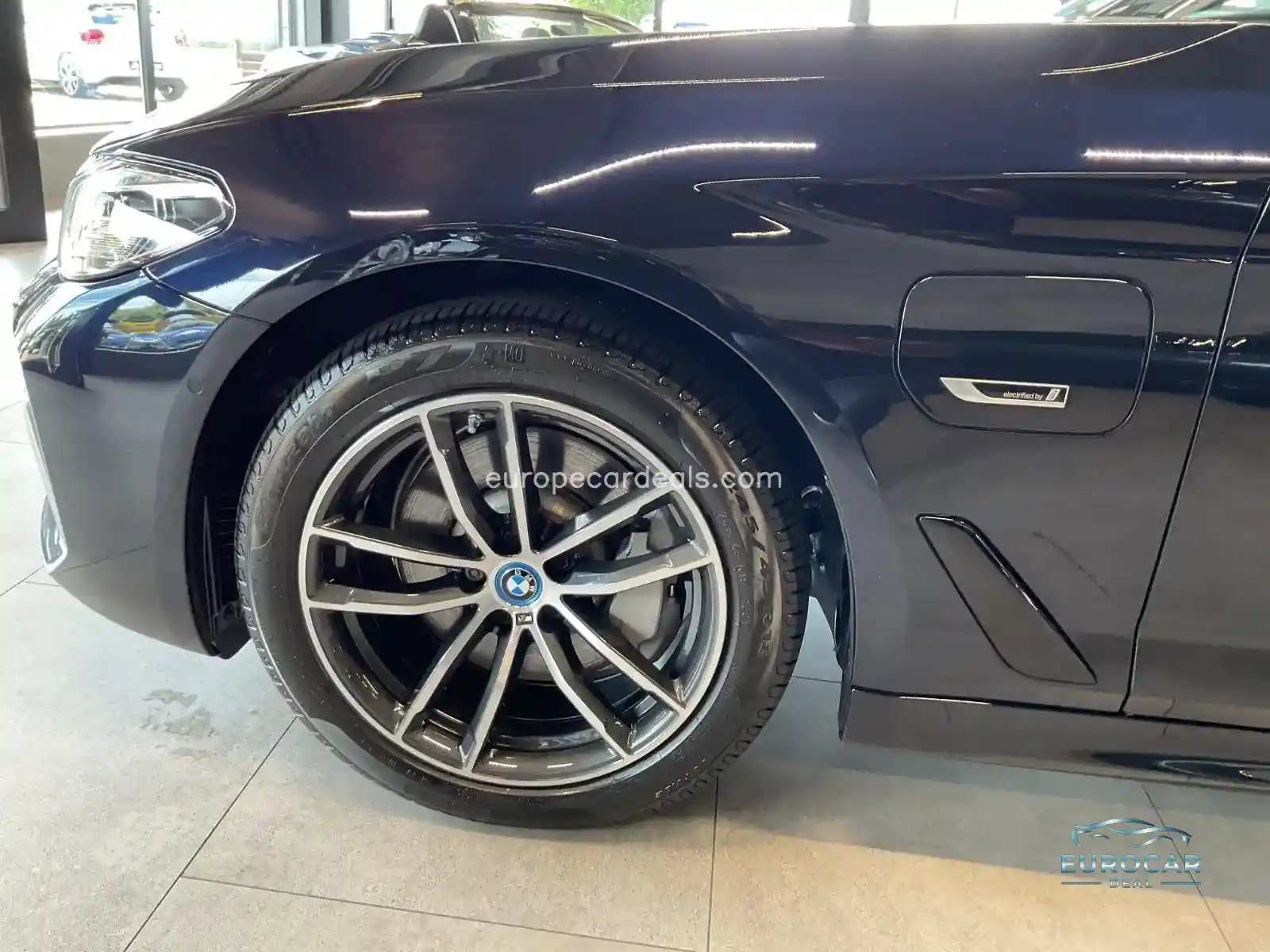 BMW 530