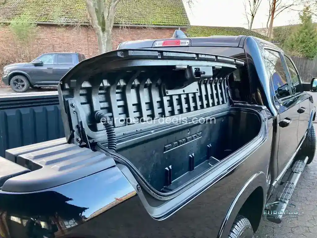 Dodge RAM