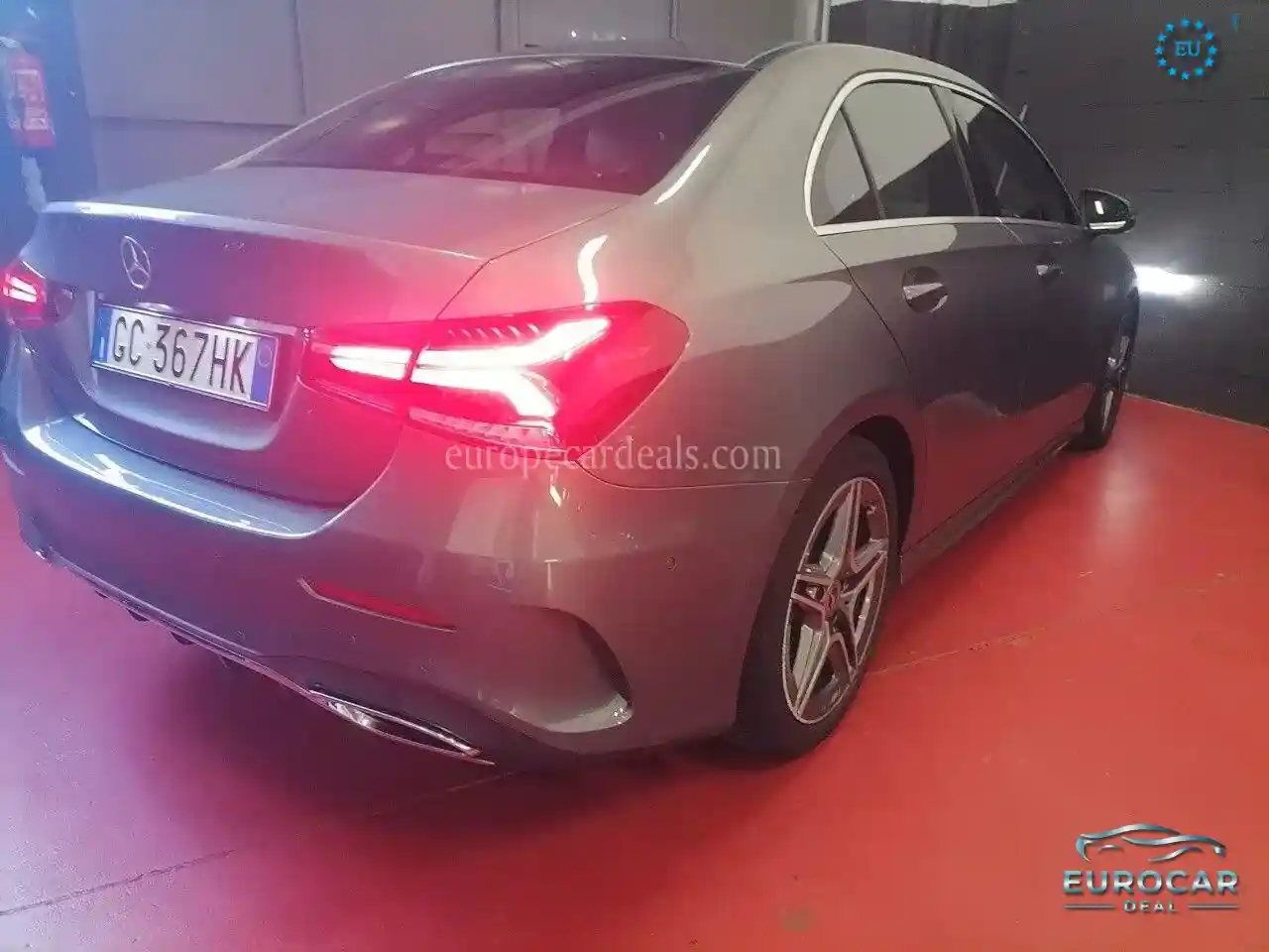 Mercedes-Benz A 180