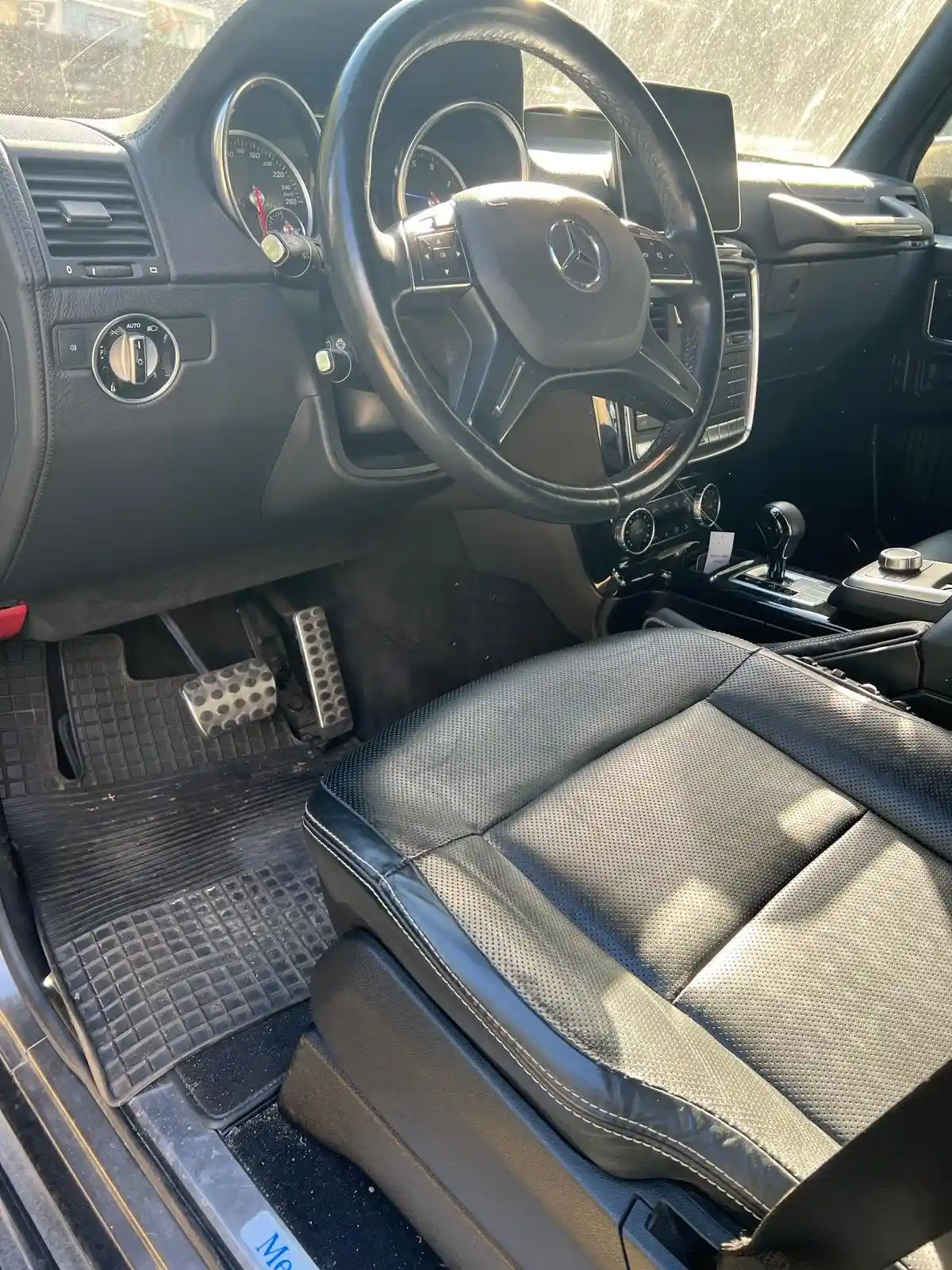 Mercedes-Benz G 500