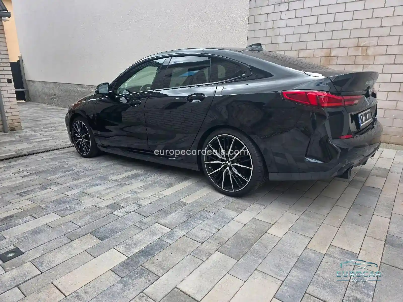 BMW 220