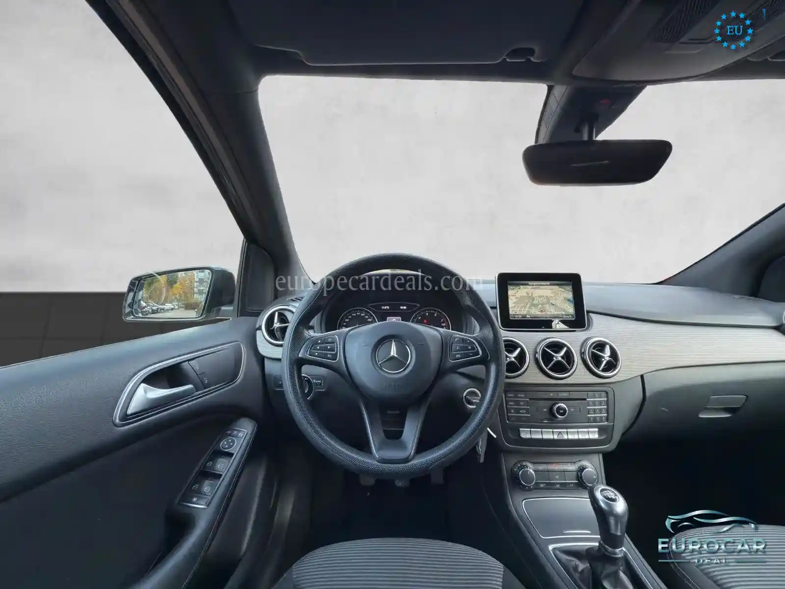 Mercedes-Benz B 180