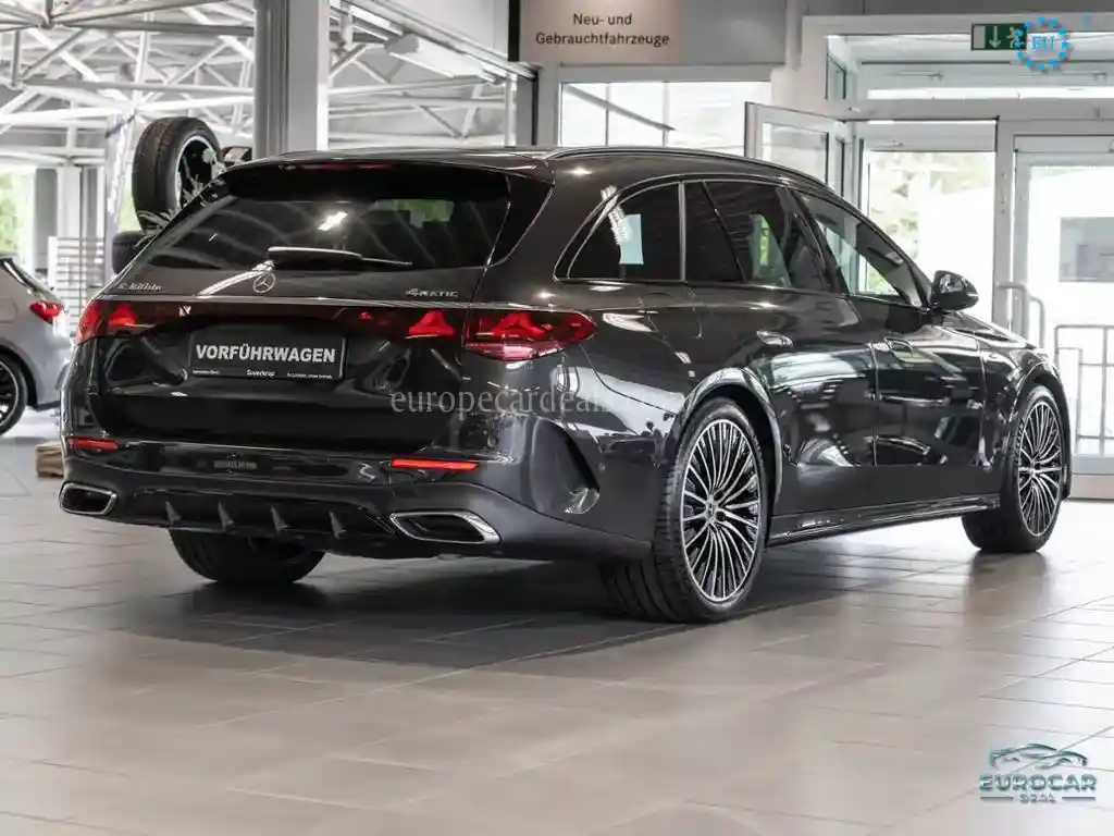 Mercedes-Benz E 300