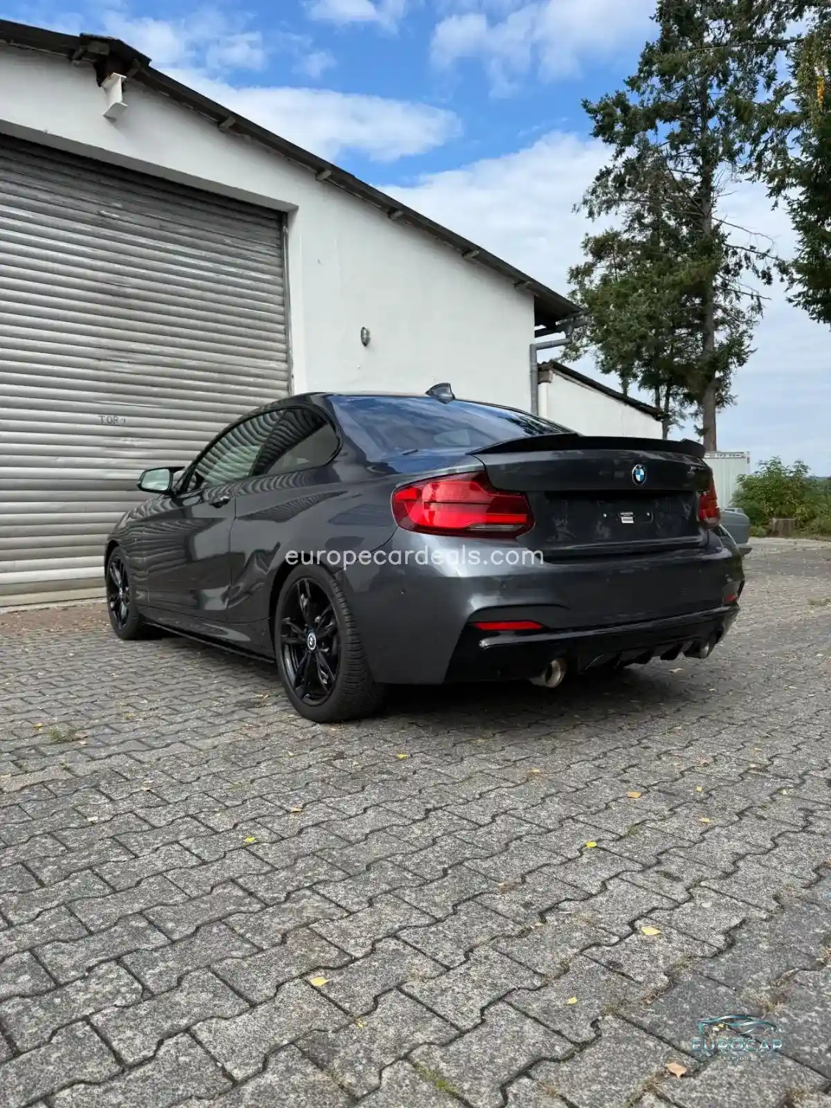 BMW M240i