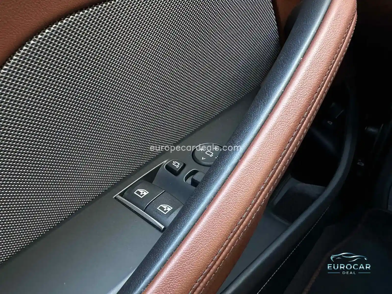 BMW 840