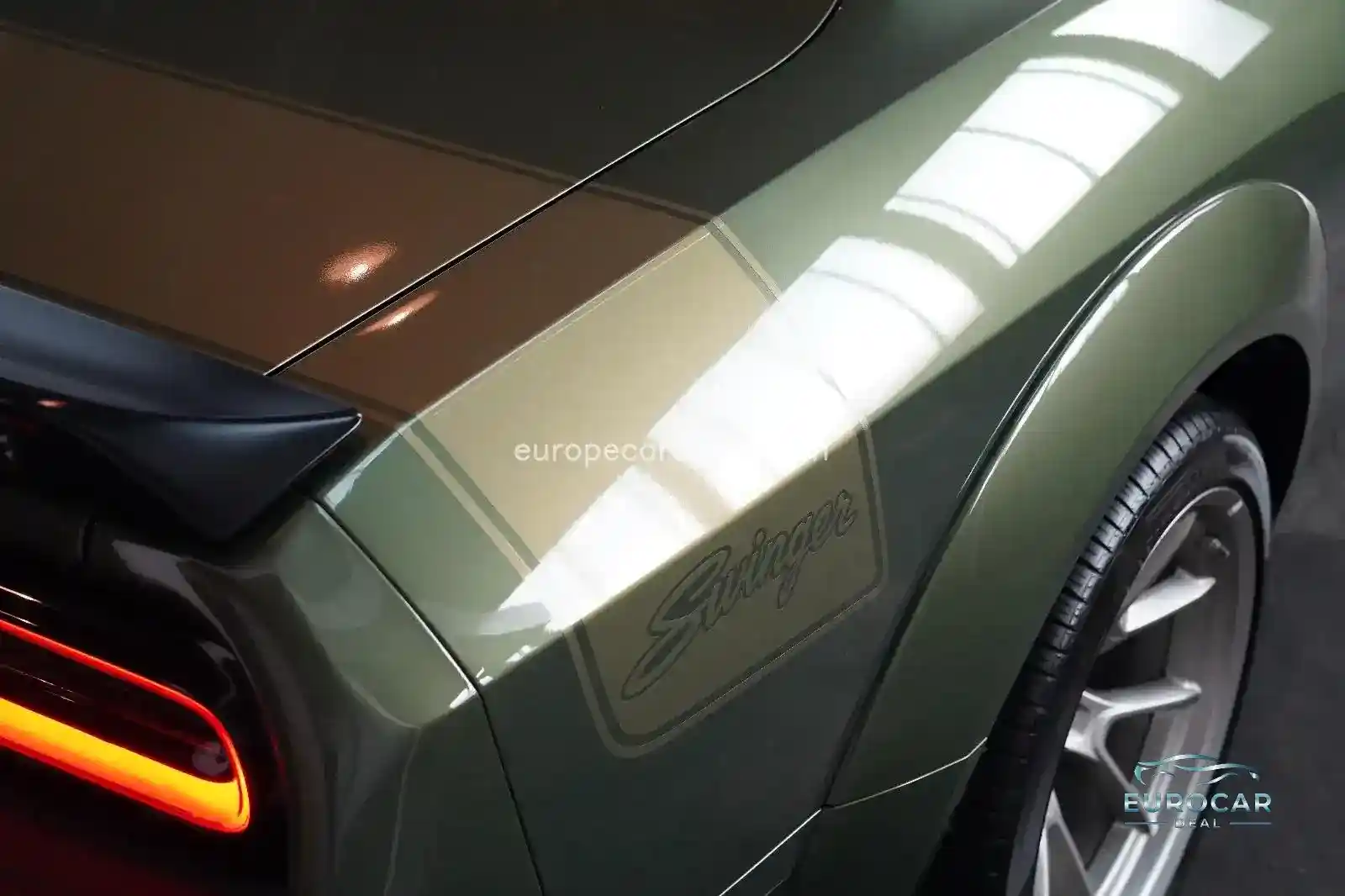 Dodge Challenger