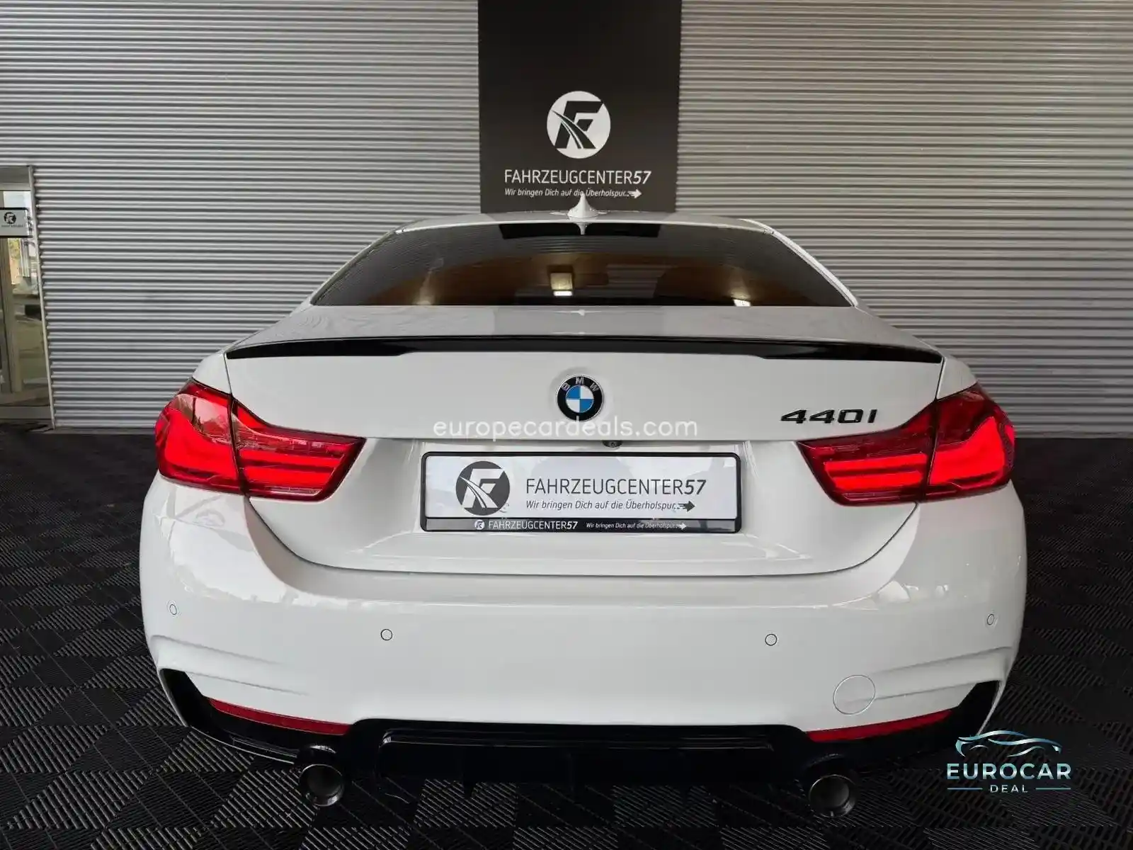 BMW 440