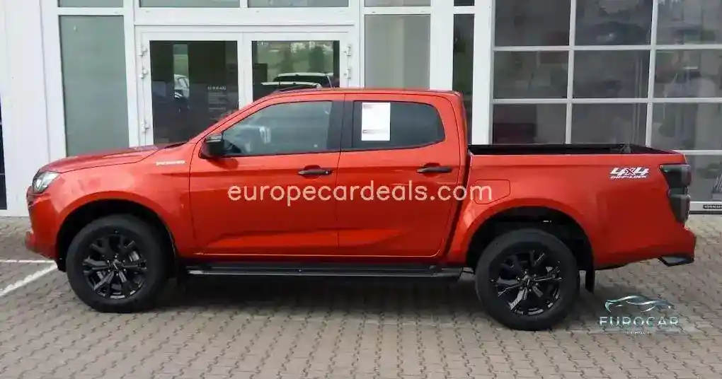 Double Cab 4WD Autm. V-Cross *AHK*