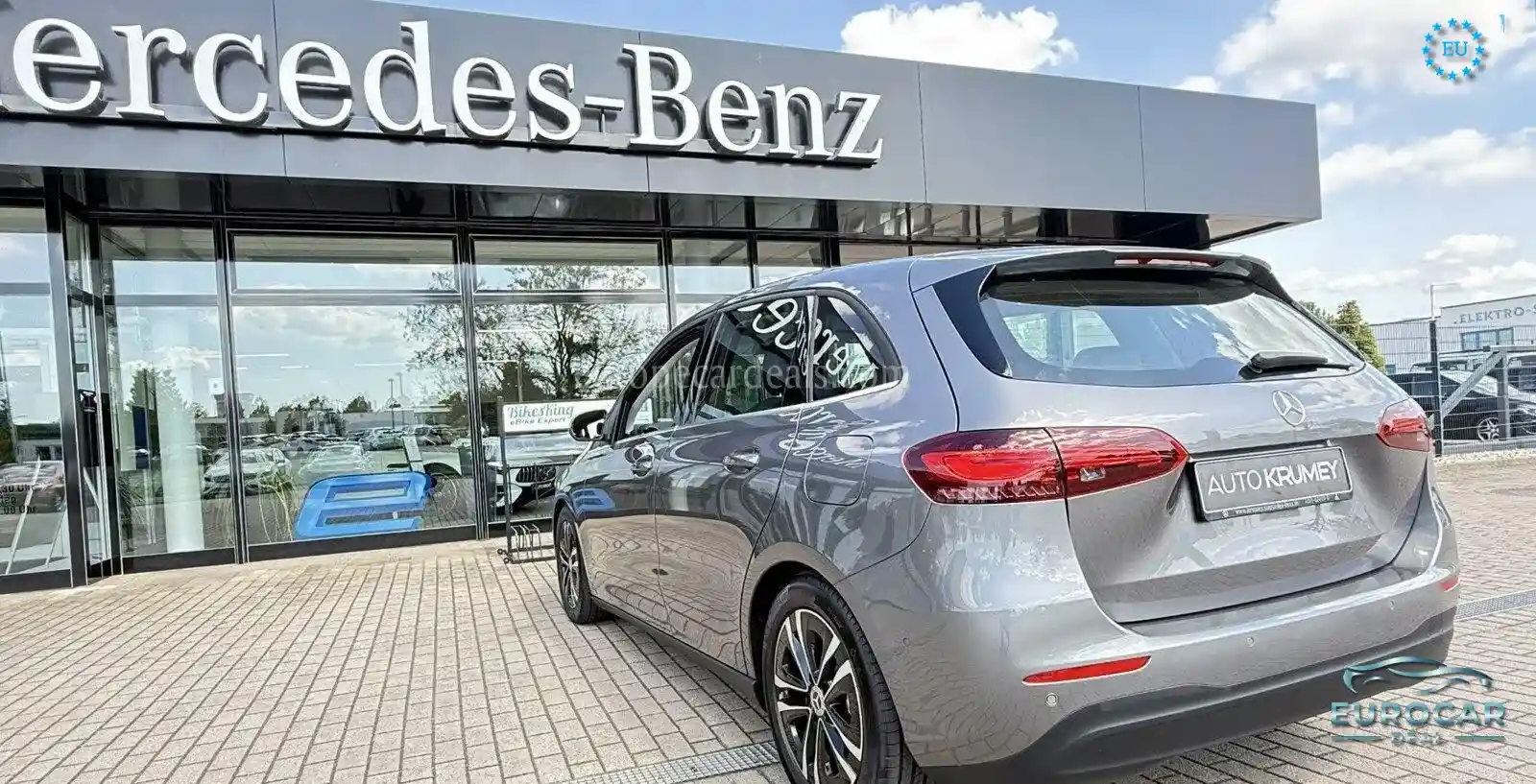 Mercedes-Benz B 180