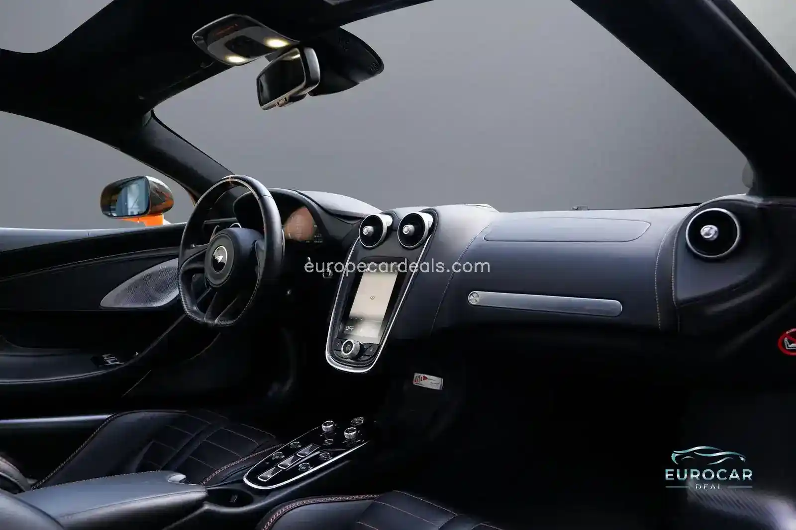McLaren GT