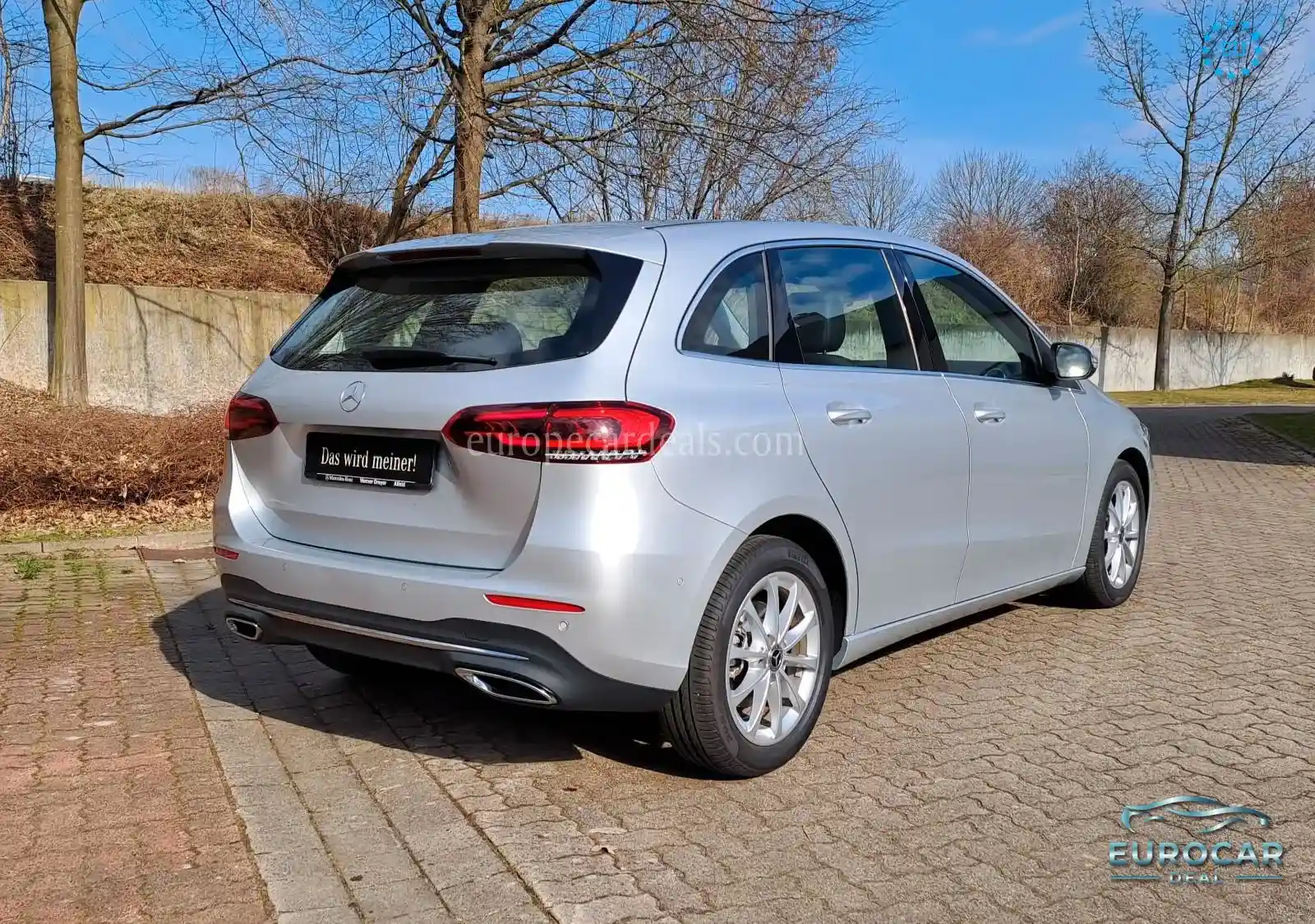 Mercedes-Benz B 200