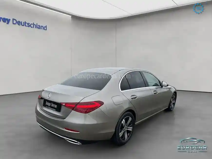 Mercedes-Benz C 180