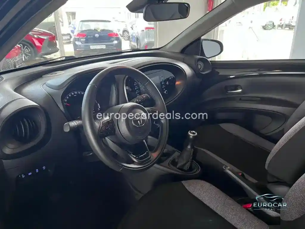 Toyota Aygo (X)