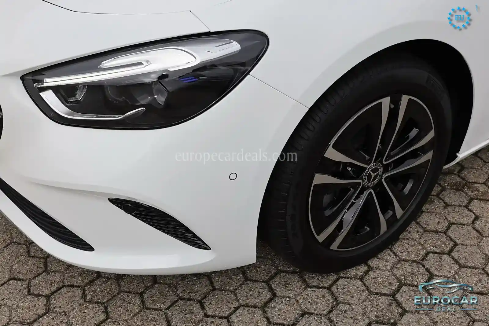 Mercedes-Benz B 200