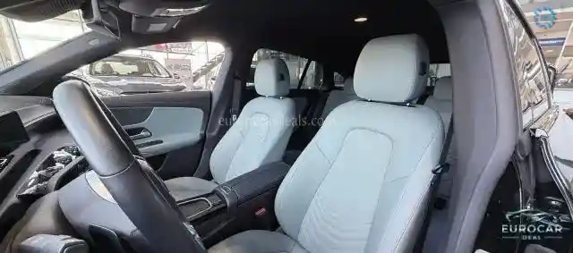 Mercedes-Benz CLA 180 Shooting Brake