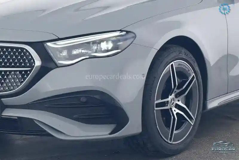 Mercedes-Benz E 300