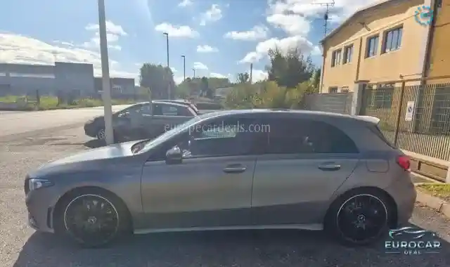 Mercedes-Benz A 35 AMG