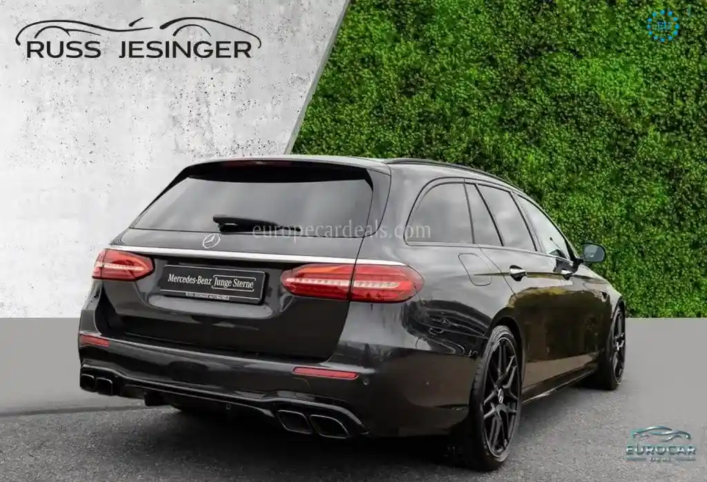 Mercedes-Benz E 63 AMG