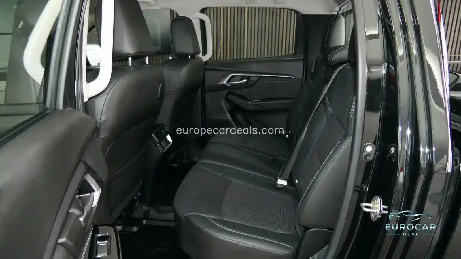 Double Cab 4WD LSE|Sportlid PRO-Form|Cover