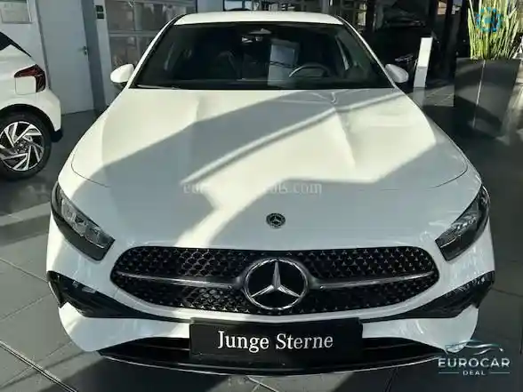 Mercedes-Benz A 220