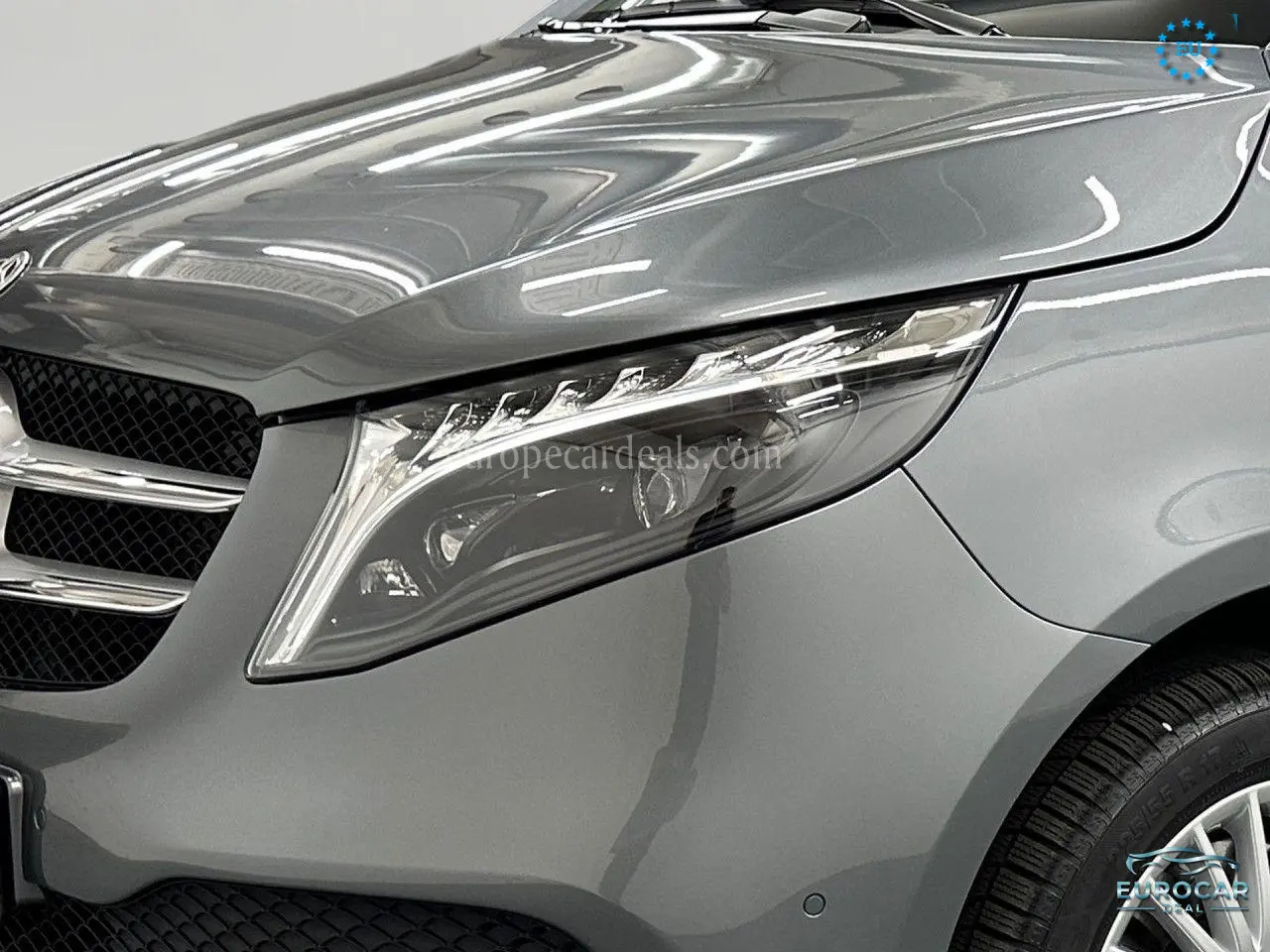 Mercedes-Benz V 220