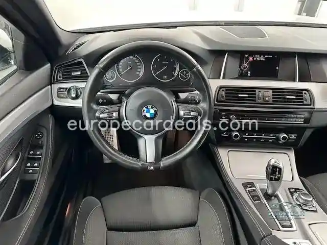 BMW 525