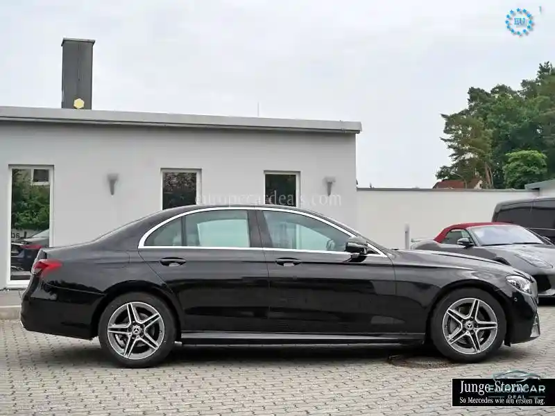 Mercedes-Benz E 300