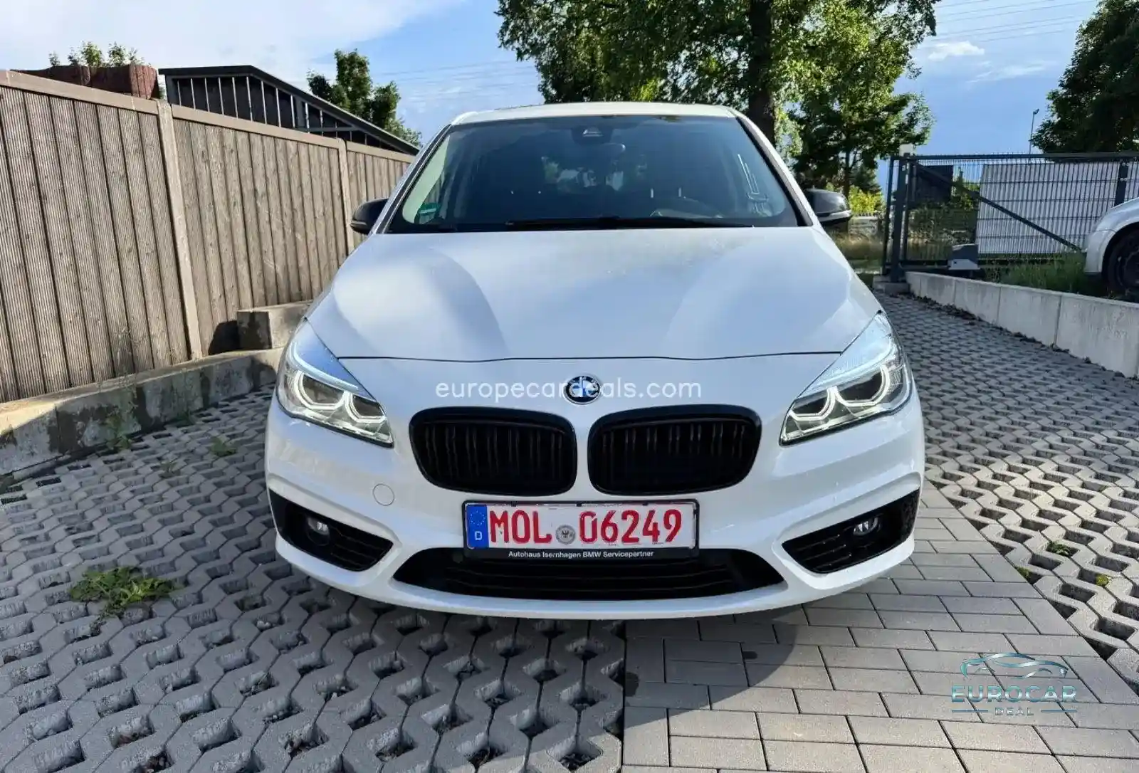 BMW 218