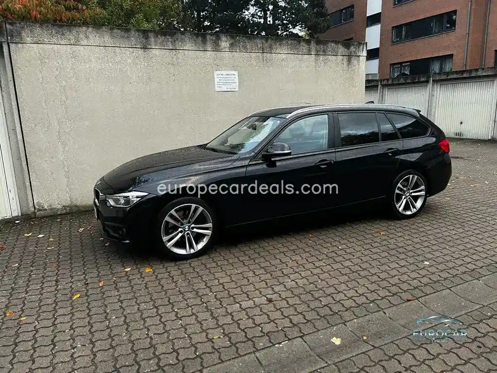 BMW 320