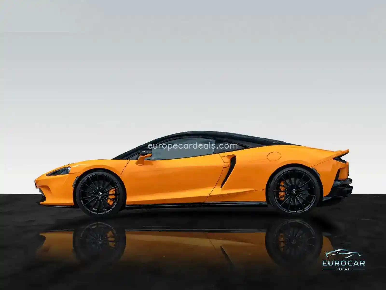 McLaren GT