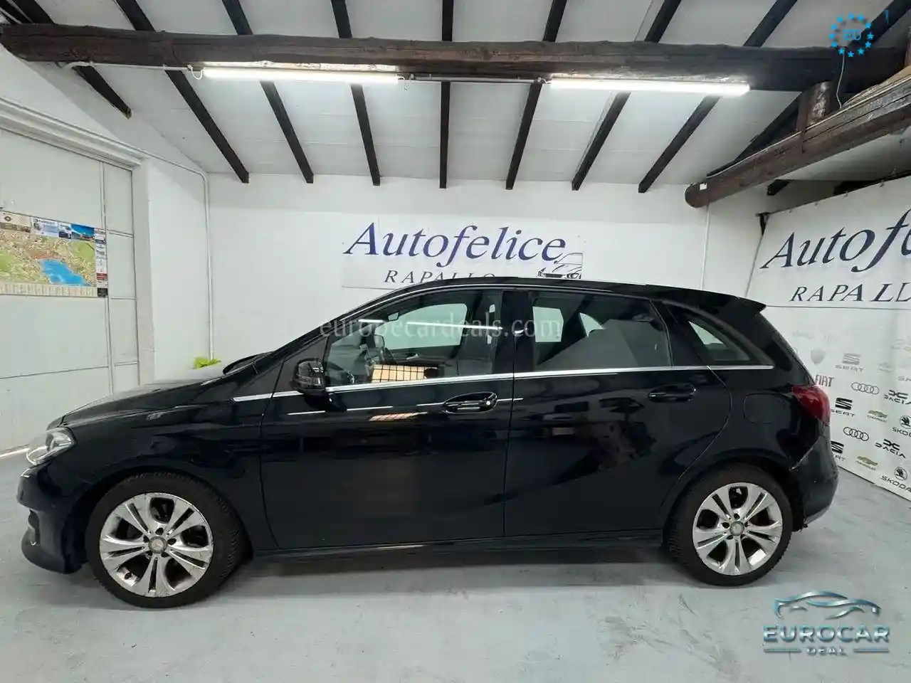 Mercedes-Benz B 200