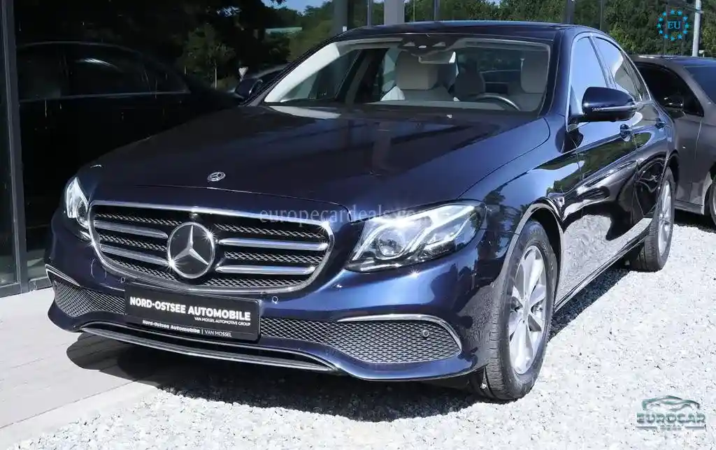 Mercedes-Benz E 200