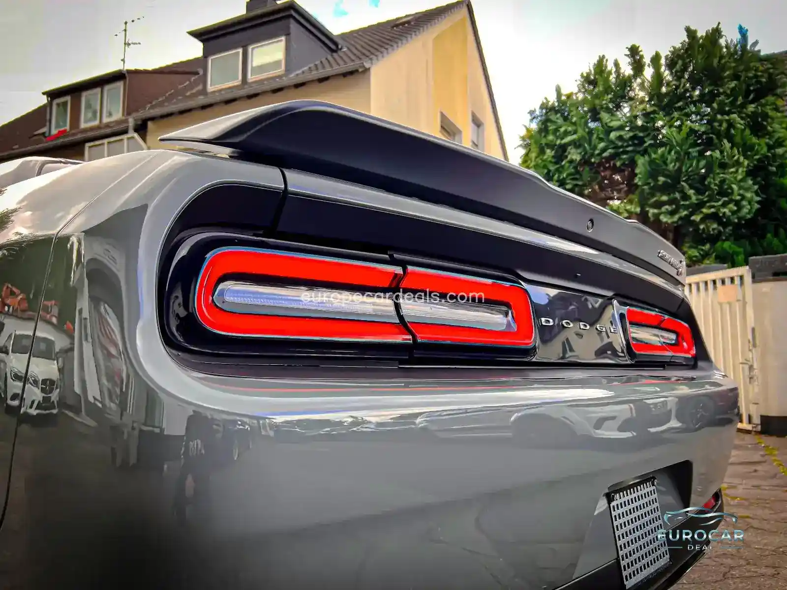 Dodge Challenger