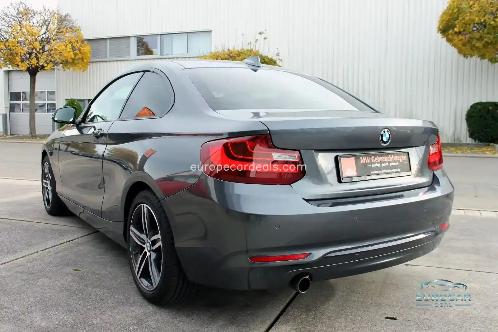 BMW 220
