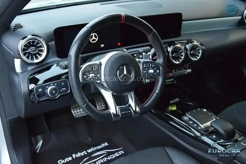 Mercedes-Benz A 35 AMG