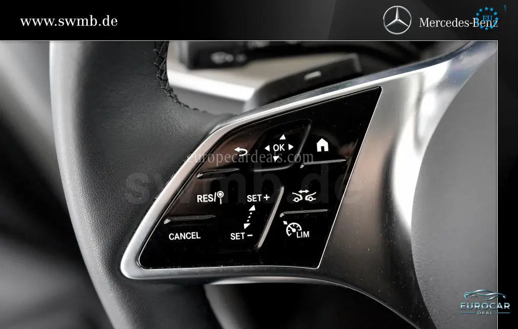 Mercedes-Benz V 220