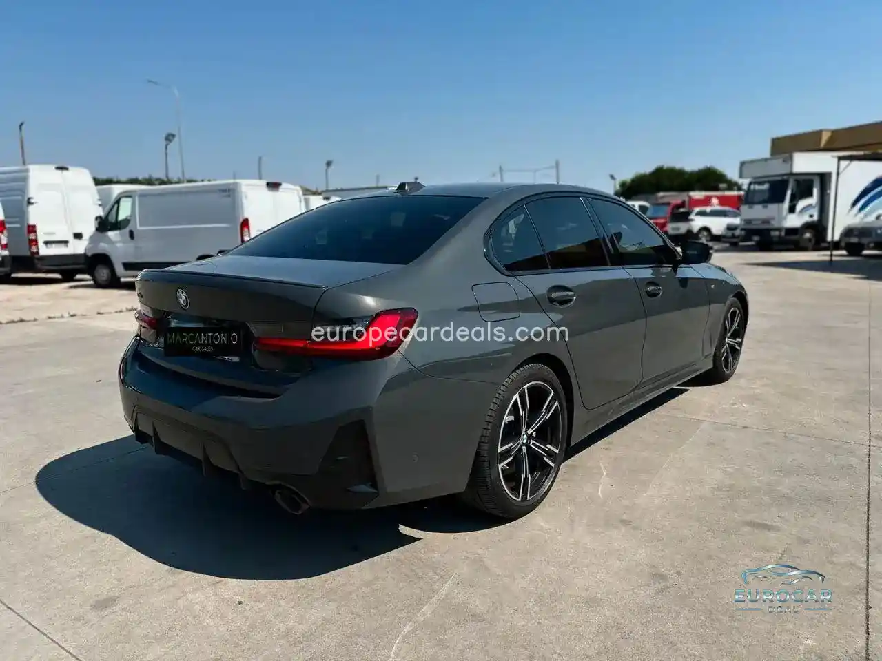 BMW 320