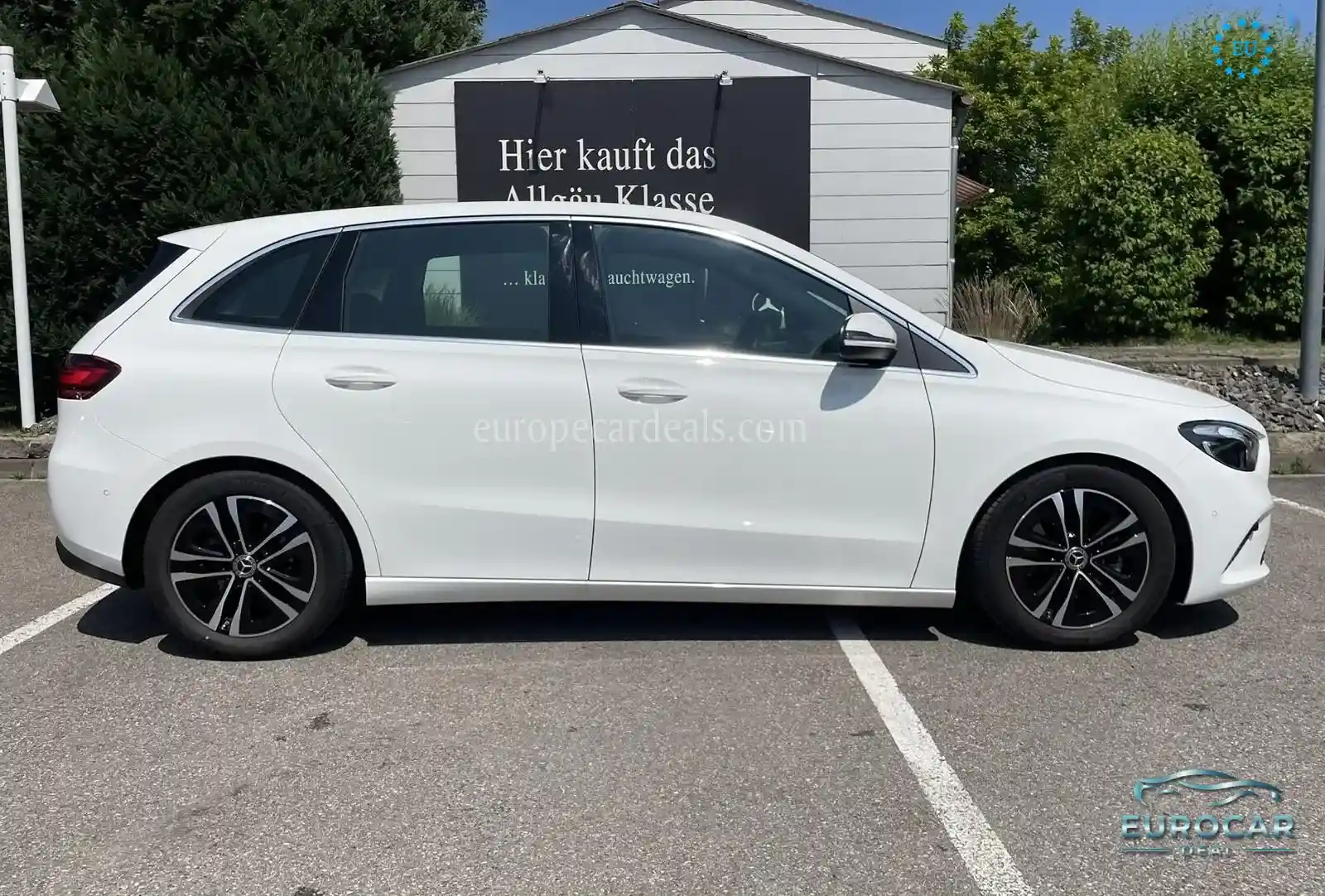 Mercedes-Benz B 180