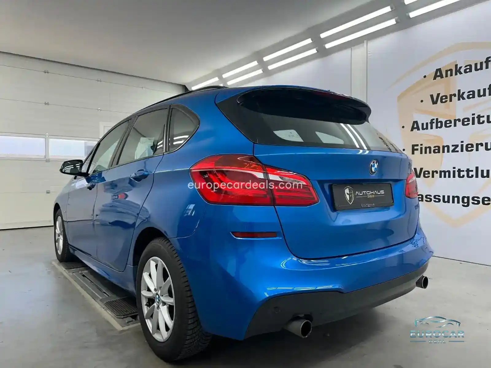 BMW 220