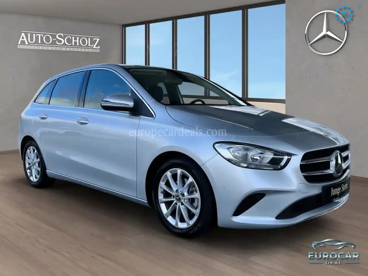 Mercedes-Benz B 180