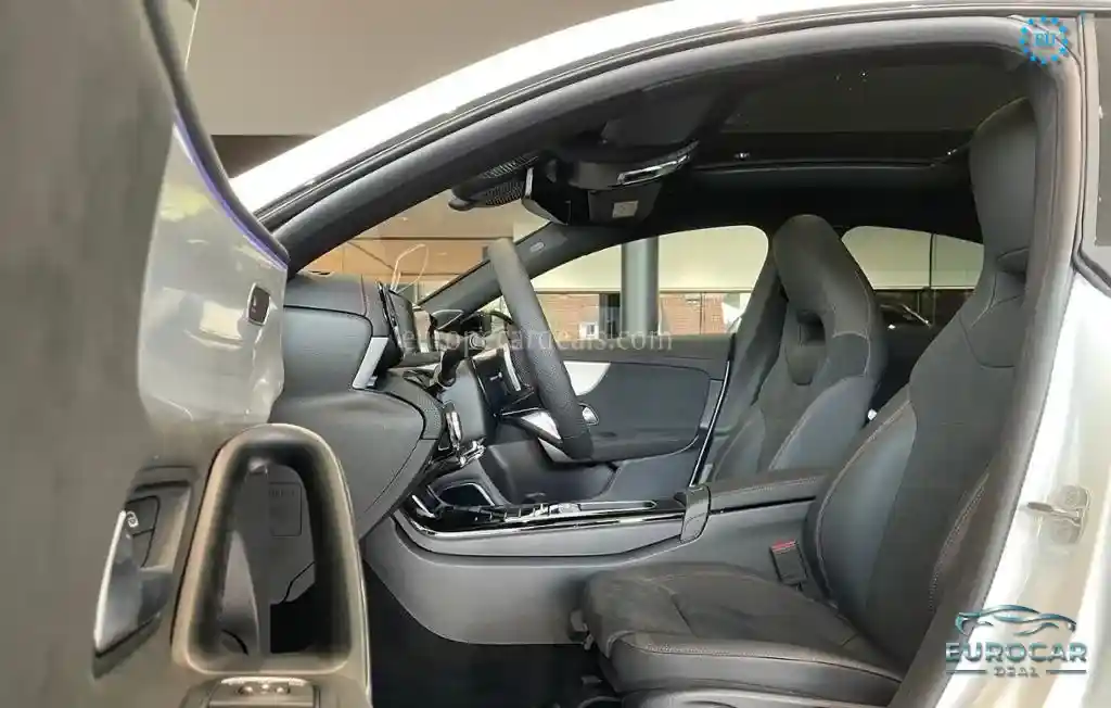 Mercedes-Benz CLA 220