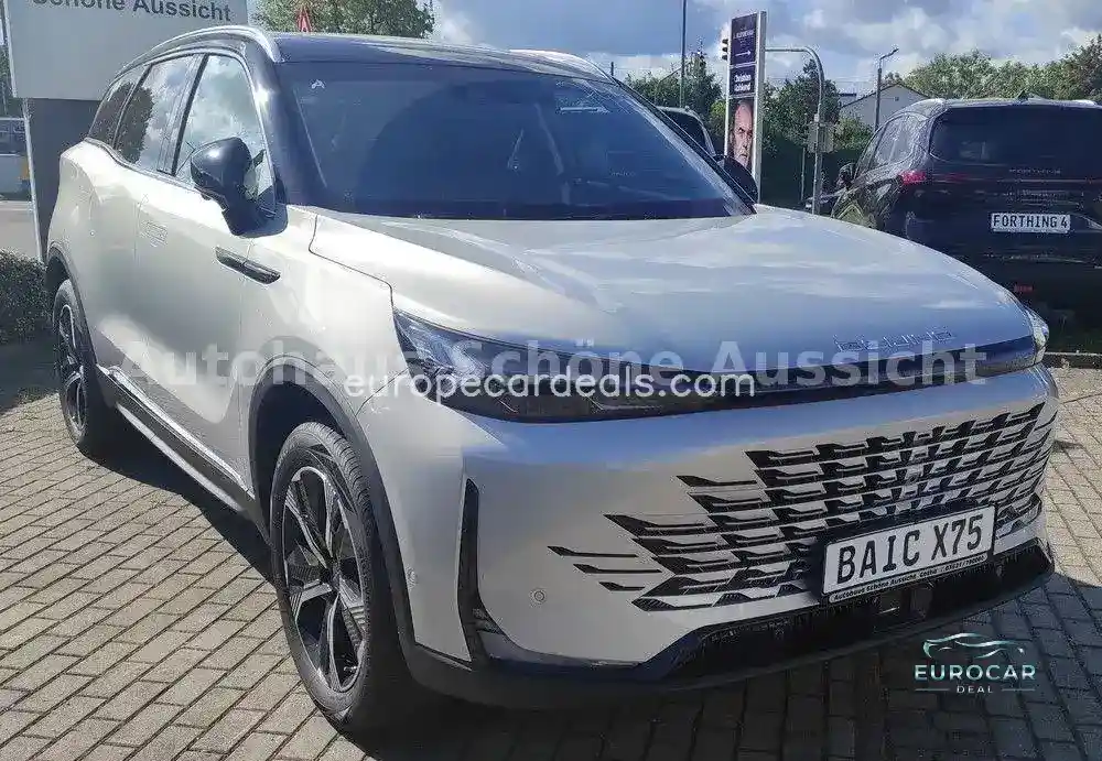 BAIC Beijing X75