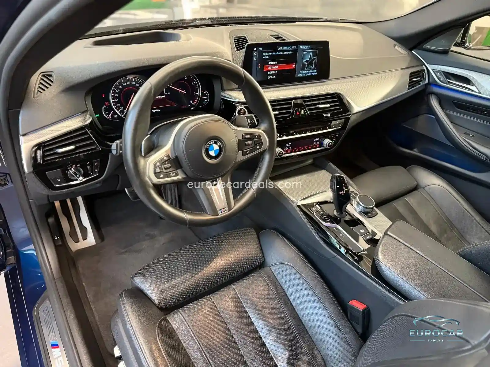 BMW M550